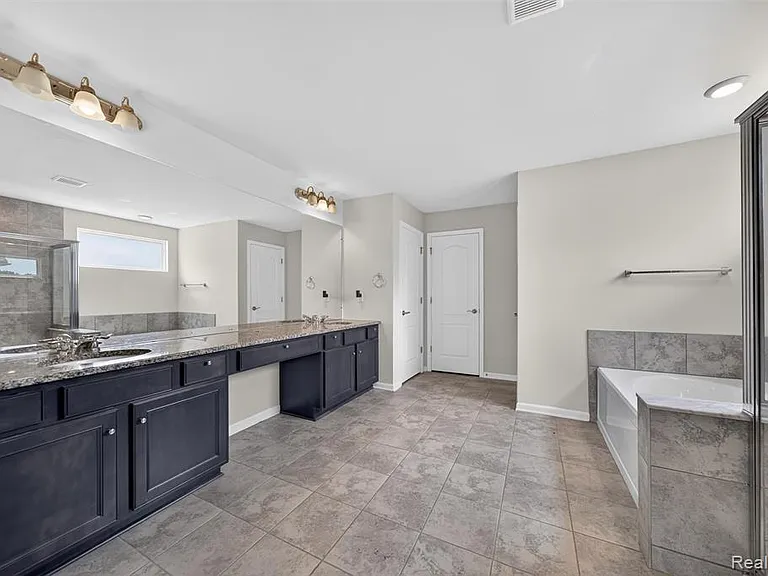 4160 Walcott Dr — Photo 23