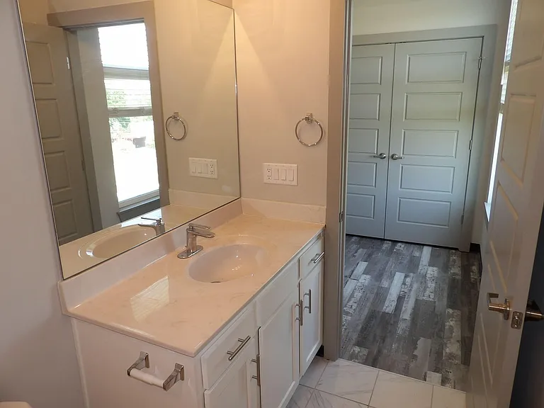 10907 Cole Thompson Ln — Photo 55
