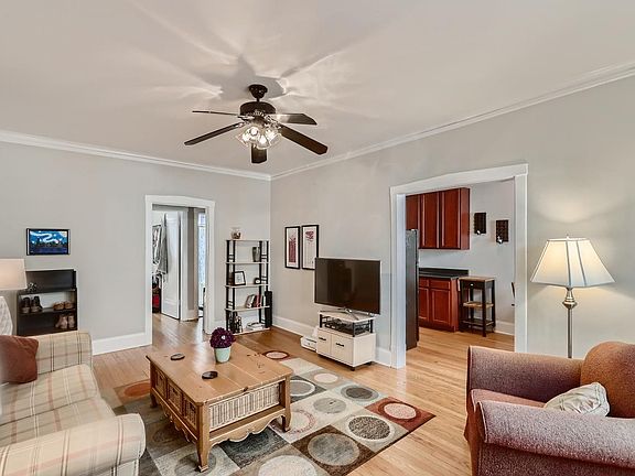 4th image of 435 N Lombard Ave
