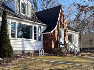 156 Upland Dr, New Castle, PA