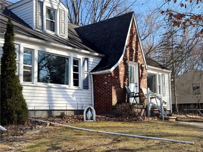 156 Upland Dr, New Castle, PA, 16105