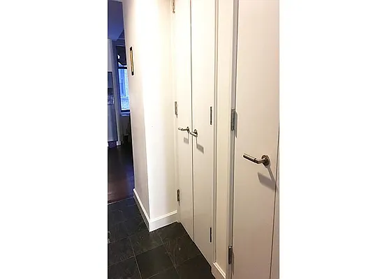 Rented by Warburg | media 31