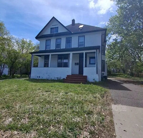 140 Belvidere St W #2 — Photo 1