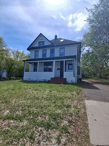 140 Belvidere St W Photo 1