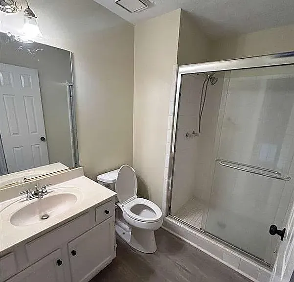 1089 Ashbury Dr — Photo 7