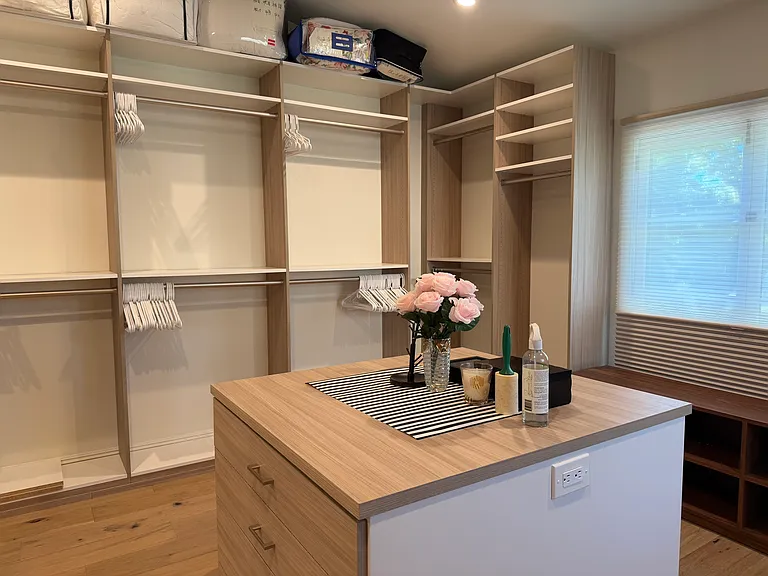 1376 Ridge Way — Photo 8