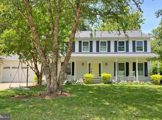10816 Monticello Dr, Great Falls, VA