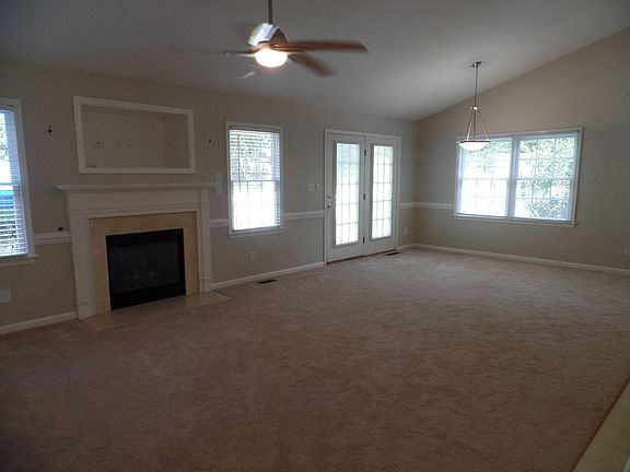 2nd image of 213 Parchment Blvd