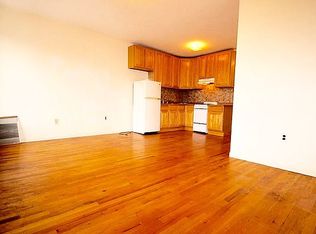 273 Van Brunt St #1, Brooklyn, NY 11231