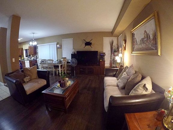 3rd image of 2922 Foxmoor Dr