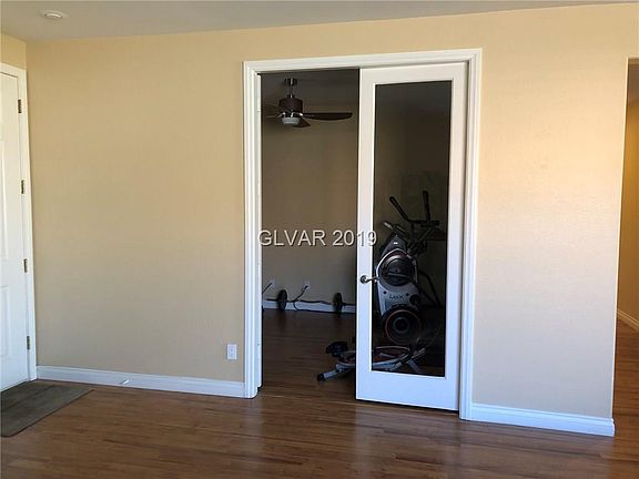 3rd image of 10208 Treasure Mountain Ct