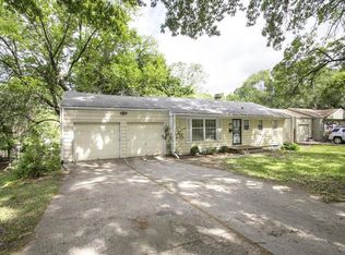 9950 Harrison St, Kansas City, MO 64131