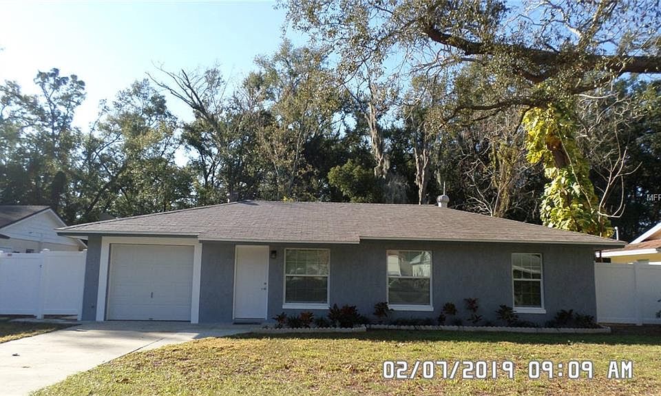 1st image of 2208 Deanna Dr