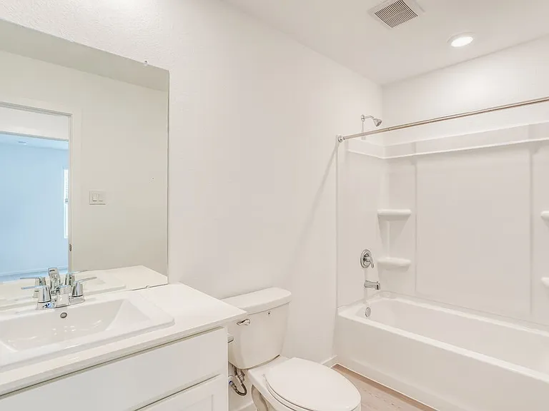 343 Parkin Ct — Photo 15