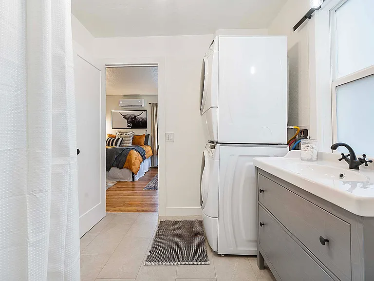 1104 SW Gaines St #B — Photo 15