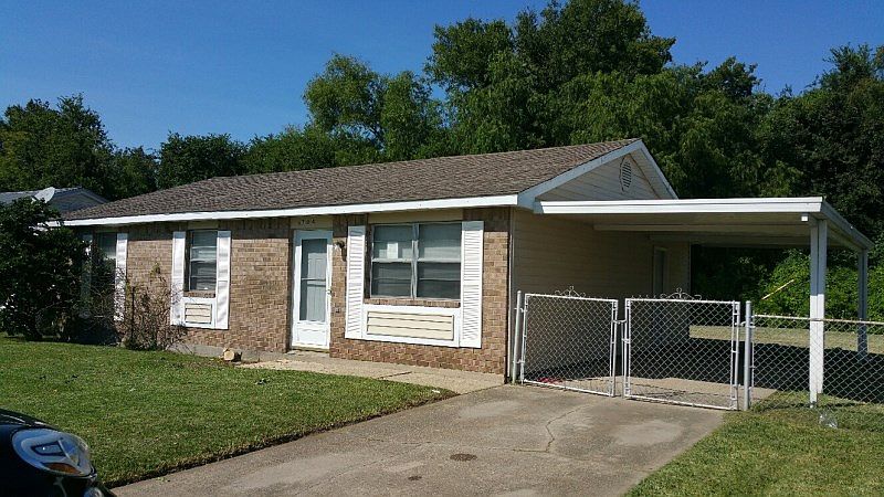 1st image of 6704 Carver Dr