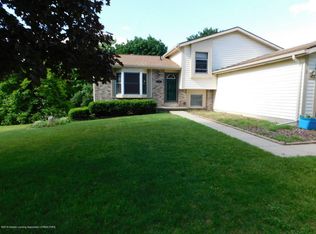832 Cindy St, Mason, MI 48854