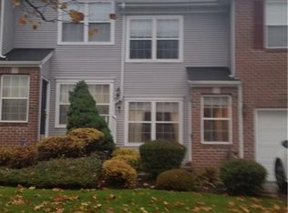 102 Quail Crk, Princeton, NJ 08540