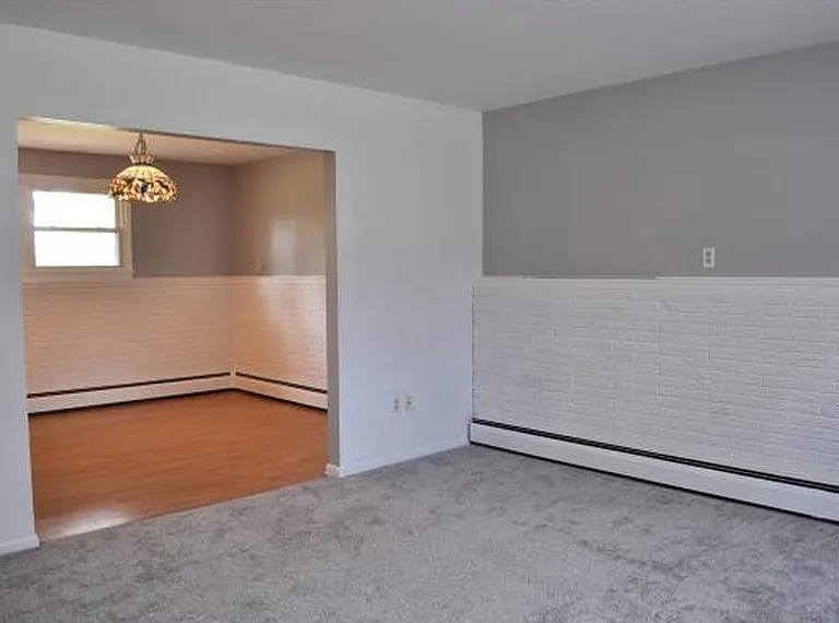 219 Snyder Hill Rd — Photo 16