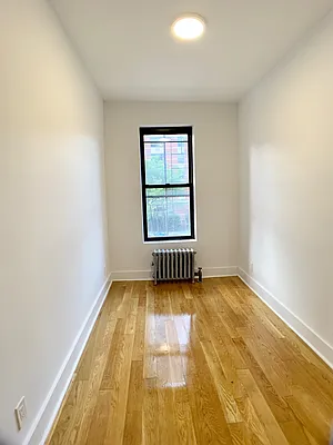 Rented by Bohemia Realty Group | media 10