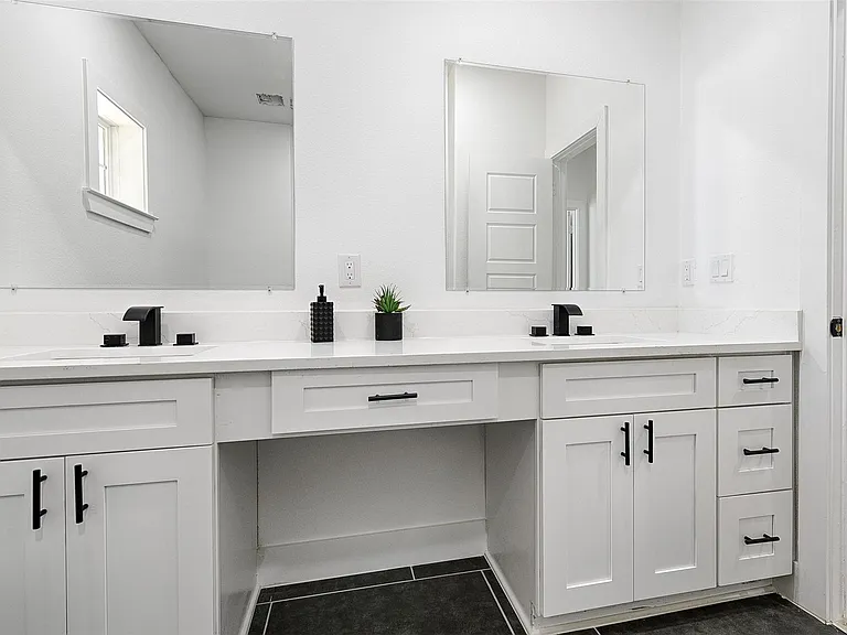 3319 Wake St — Photo 4