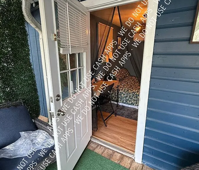 803 Markus Ave #B — Photo 4