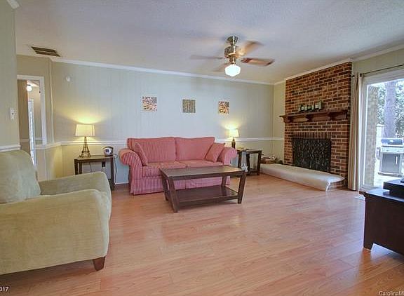 4th image of 7826 Winterset Dr
