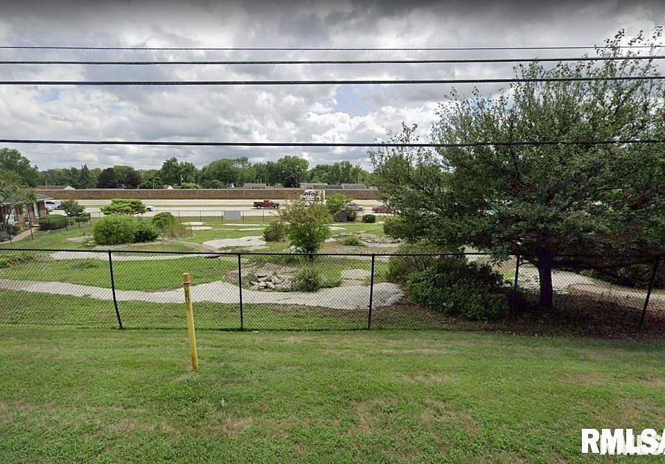 1st image of 5000 38th Ave