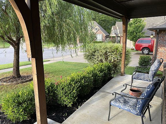 5th image of 2515 W Union Ct S