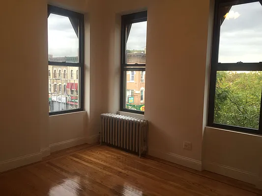 Rented by Safeguard Realty Management | media 26