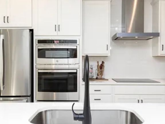 4th image of 2921 Beaconwood Ct