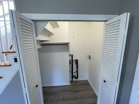 5th image of 131 Center St APT 1