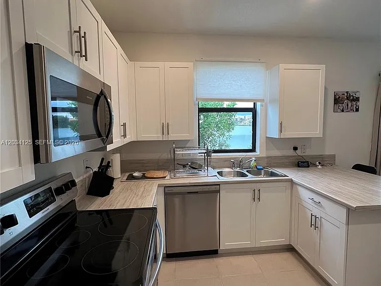 20610 NE 5th Pl #6104 — Photo 17
