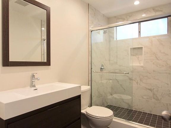 4th image of 11835 Dorothy St APT 10