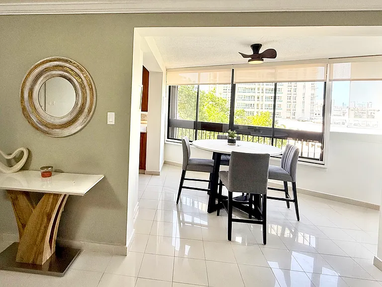 690 Teniente Cesar Luis Gonzalez Ave — Photo 13
