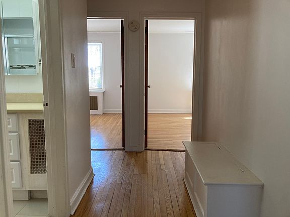 5th image of 5521 137th St #1
