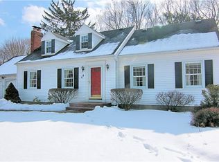 48 Kurt Rd, Pittsford, NY 14534