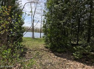 2523 W Northland Dr, Rothbury, MI 49452