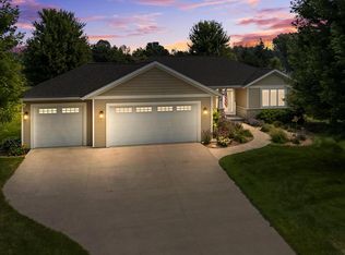 2002 Lake Aire Dr, Sheboygan, WI 53081