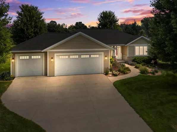 2002 Lake Aire DRIVE, Sheboygan, WI 53081