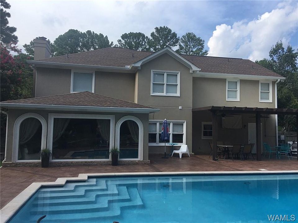 2nd image of 3515 Waterfall Ln