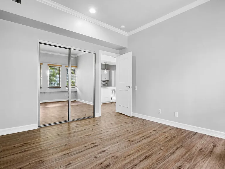 960 San Pasqual St #104 — Photo 11