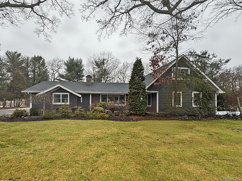1st image of 22 Redwood Drive