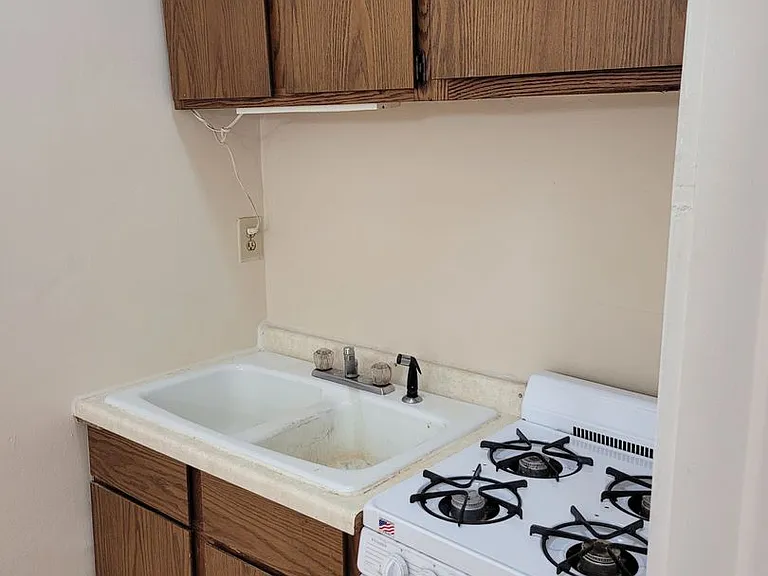 918-24 Knapp — Photo 19
