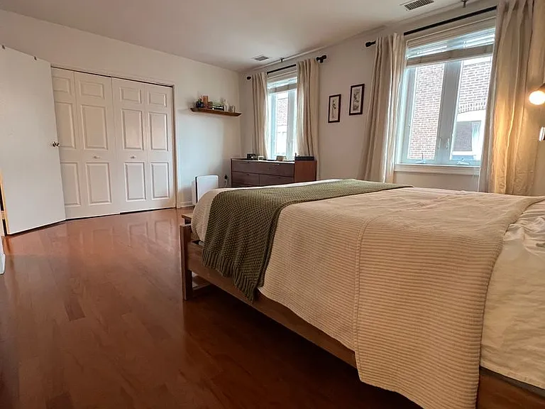 136 N Bread St #422 — Photo 25