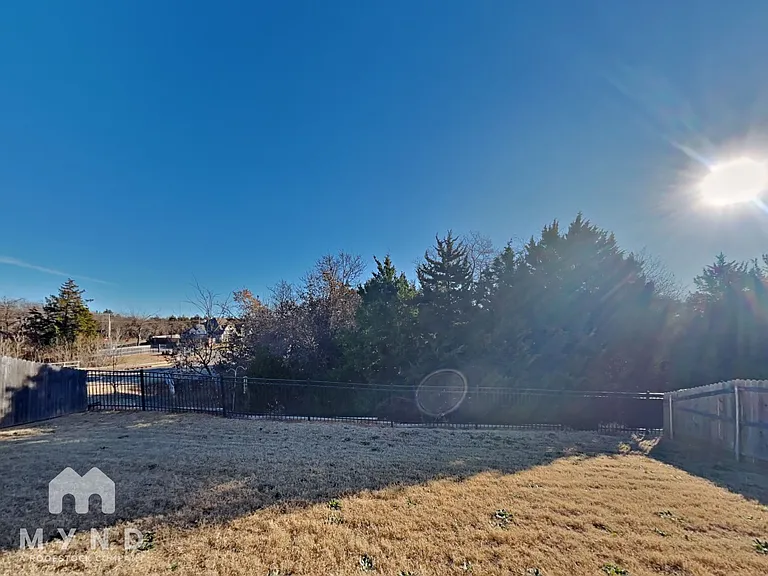 5400 Riverrun Ct — Photo 20