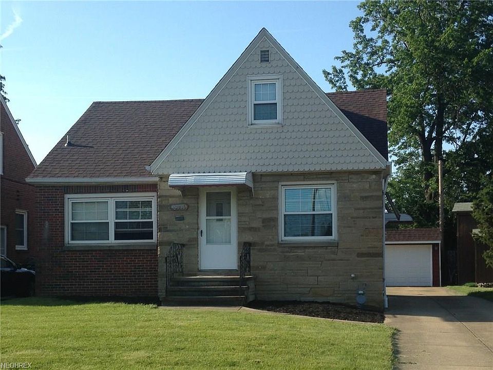 1st image of 8116 Stratford Dr