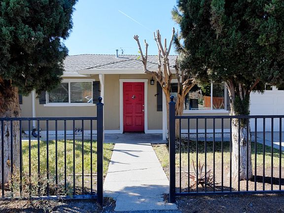 3rd image of 2299 Poplar Ave