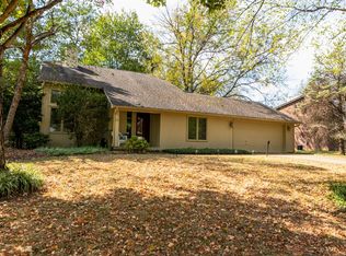728 Nakomi Dr, Lexington, KY 40503