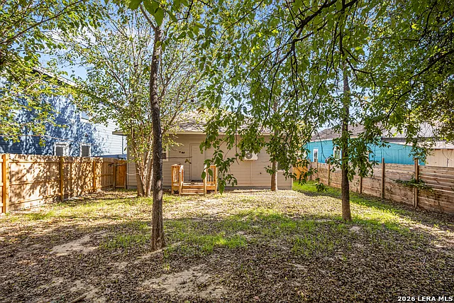 117 Magendie St — Photo 25